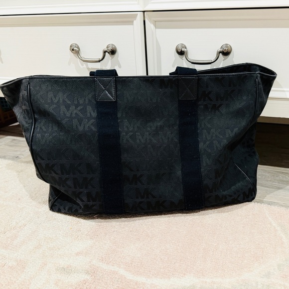 Michael Kors Monogram Duffel Bag – 17x14, Excellent Condition - Picture 2 of 8